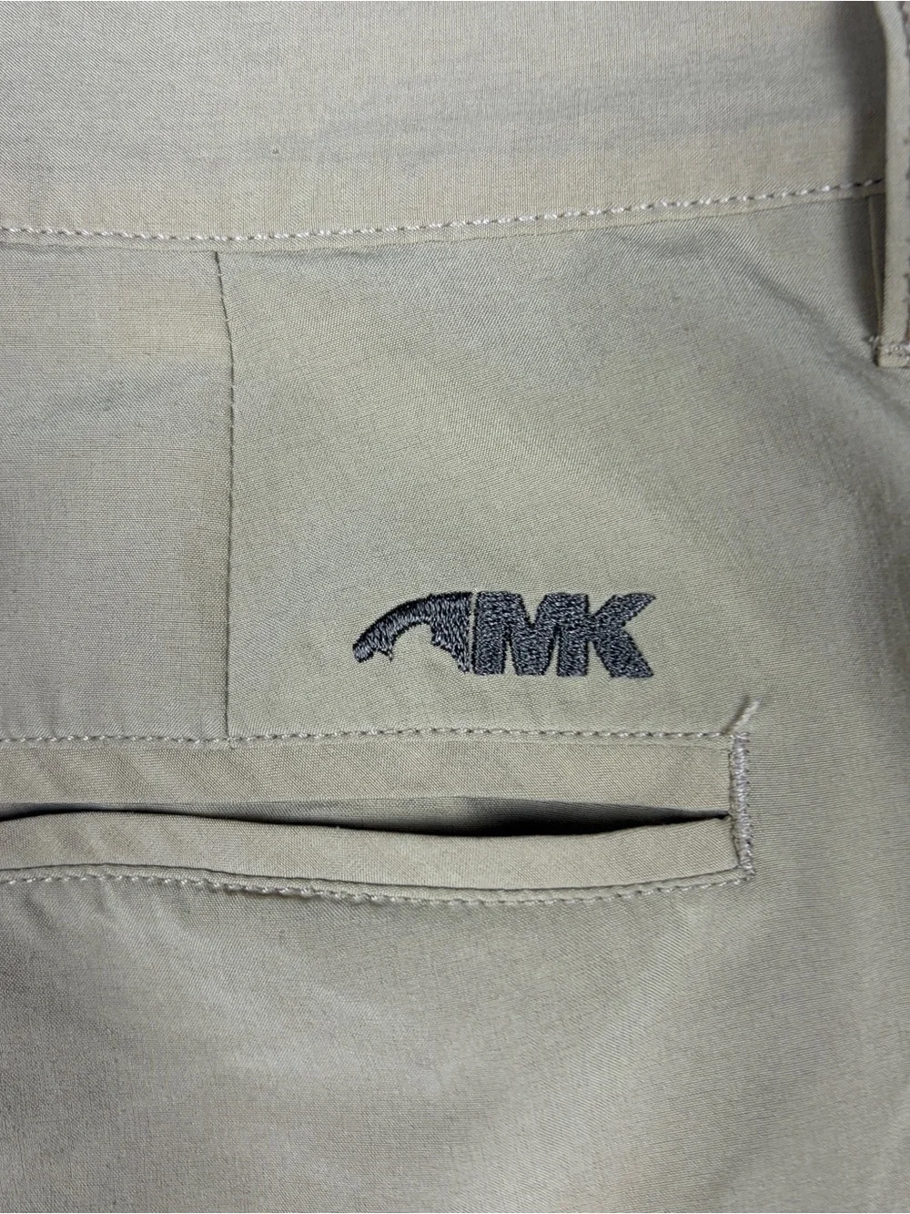 Mountain Khakis Hiking Shorts Men's 31 Light Beige Flat-Front Stretch 10” Inseam